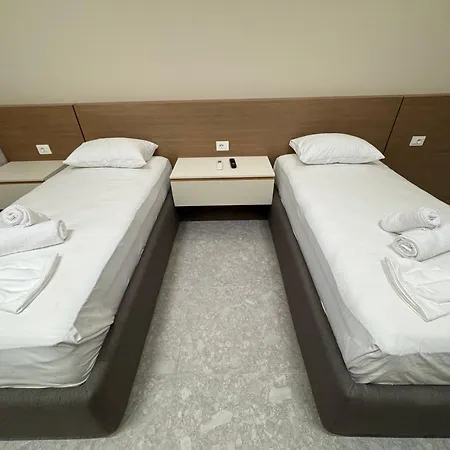 Krist Apartament Drymades Santorini