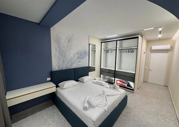 Krist Drymades Santorini Appartement Dhërmi